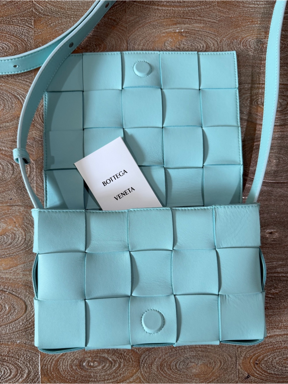 BEAUTIFUL!!! Bottega Veneta Woven Leather cassette Crossbody in Light Blue